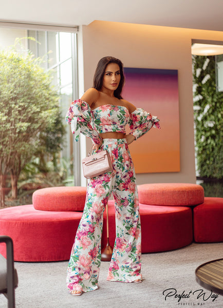 Off-White & Pink Off-Shoulder Cropped Top & Wide-Leg Pants Set